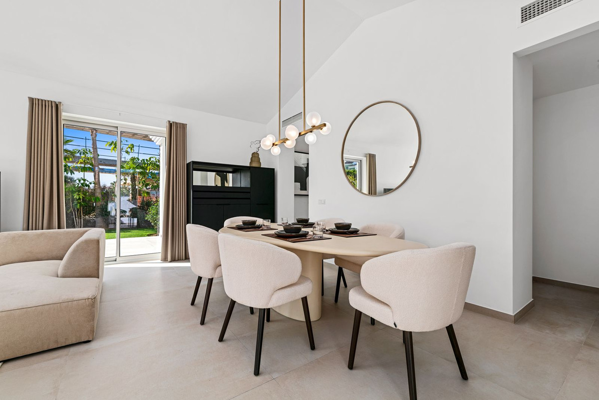 4 Bed Townhouse for sale in Casares Playa Costa Del Sol, Málaga, Spain