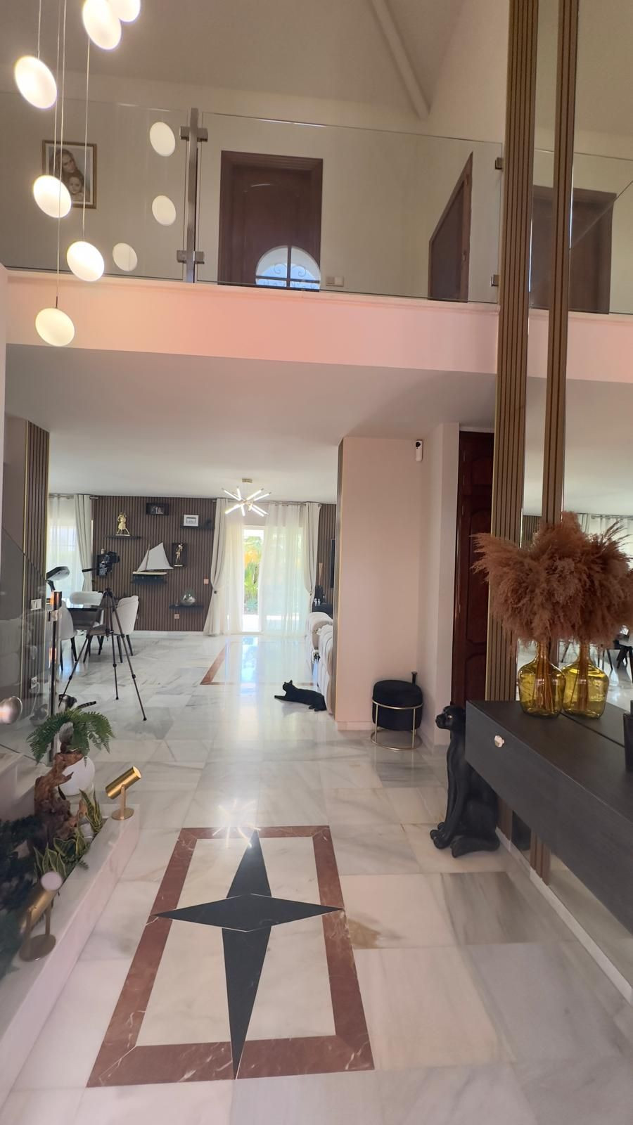 Se vende Villa - Chalet de 7 dormitorios en Costa Del Sol, Málaga, España