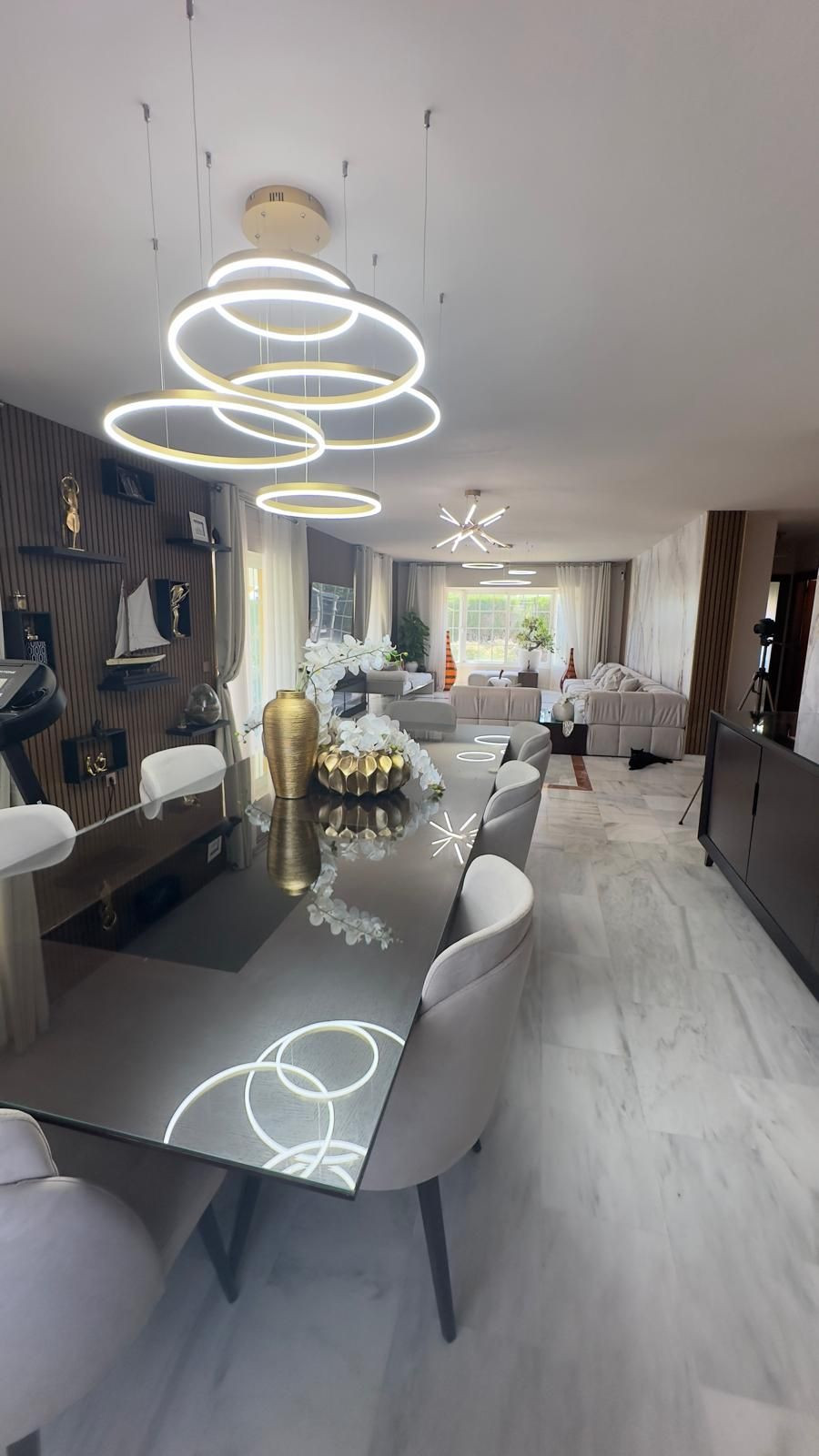 Se vende Villa - Chalet de 7 dormitorios en Costa Del Sol, Málaga, España