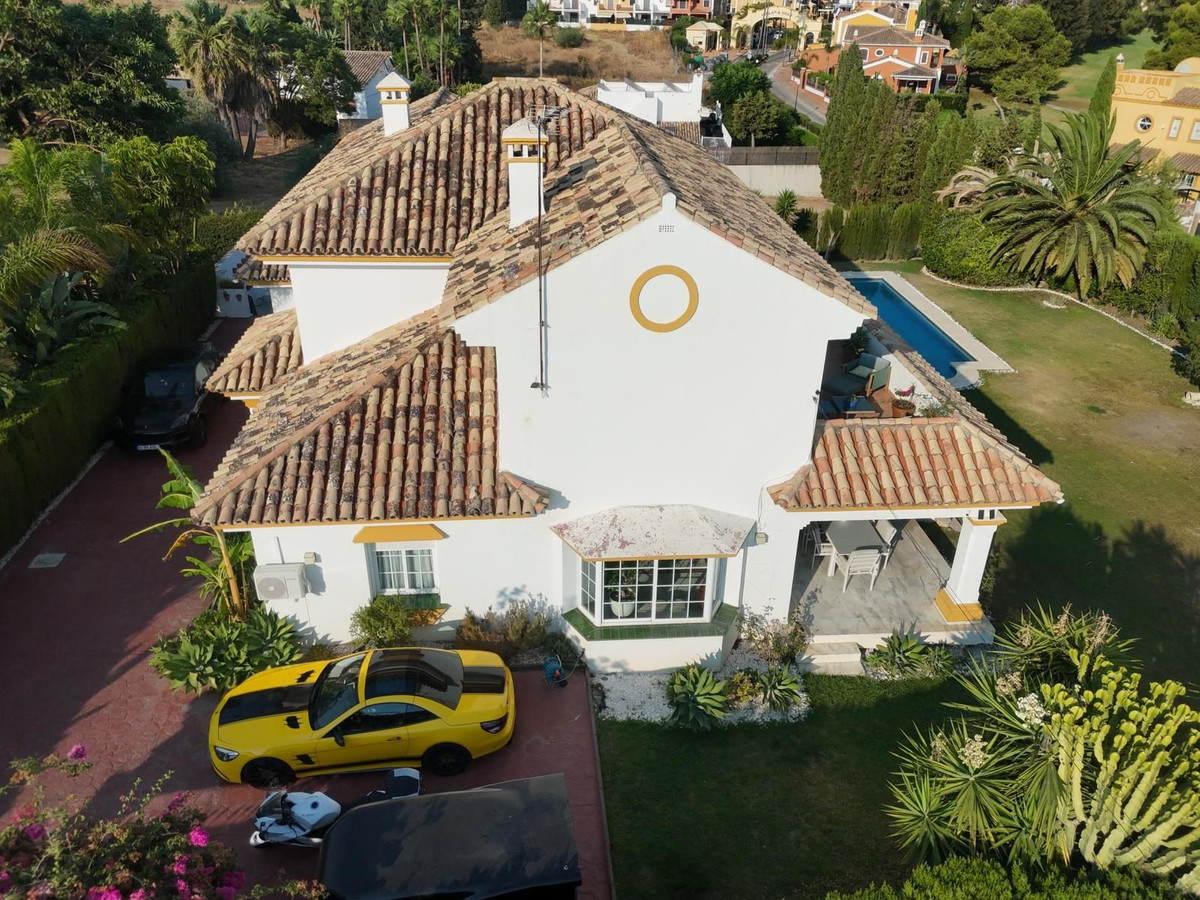 Se vende Villa - Chalet de 7 dormitorios en Costa Del Sol, Málaga, España