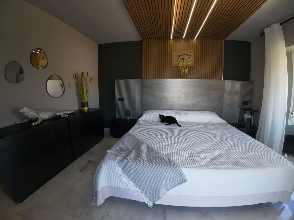 Se vende Villa - Chalet de 7 dormitorios en Costa Del Sol, Málaga, España