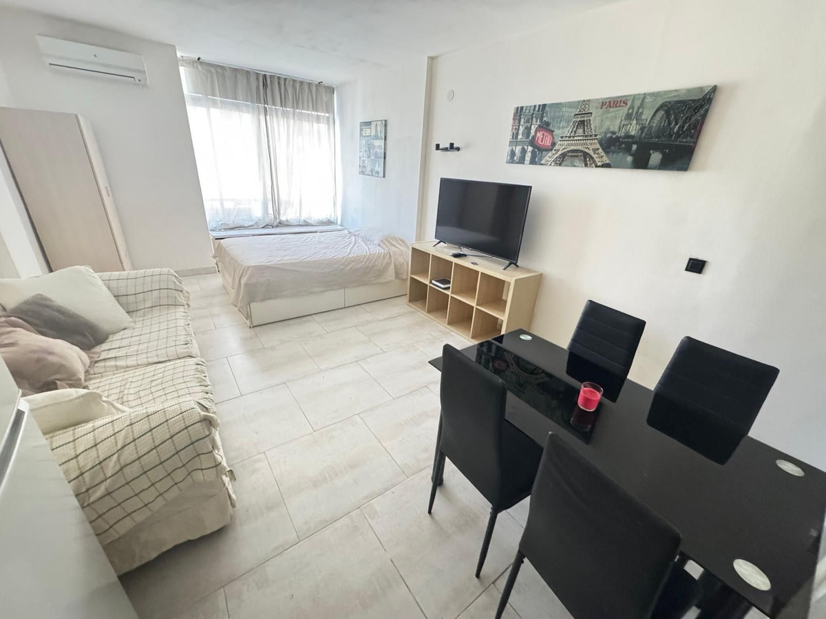 Se vende Estudio Planta Media  en Costa Del Sol, Málaga, España