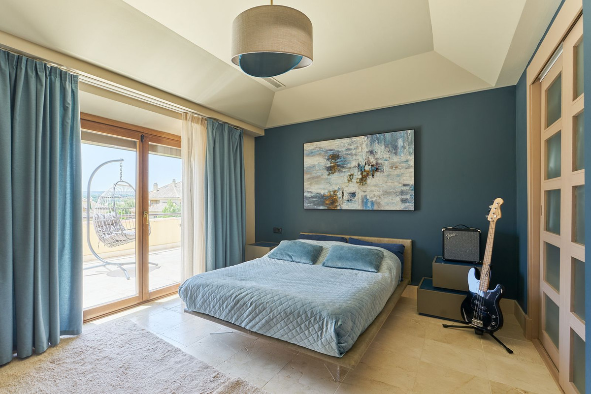 Se vende Ático de 4 dormitorios en Costa Del Sol, Cadiz, España
