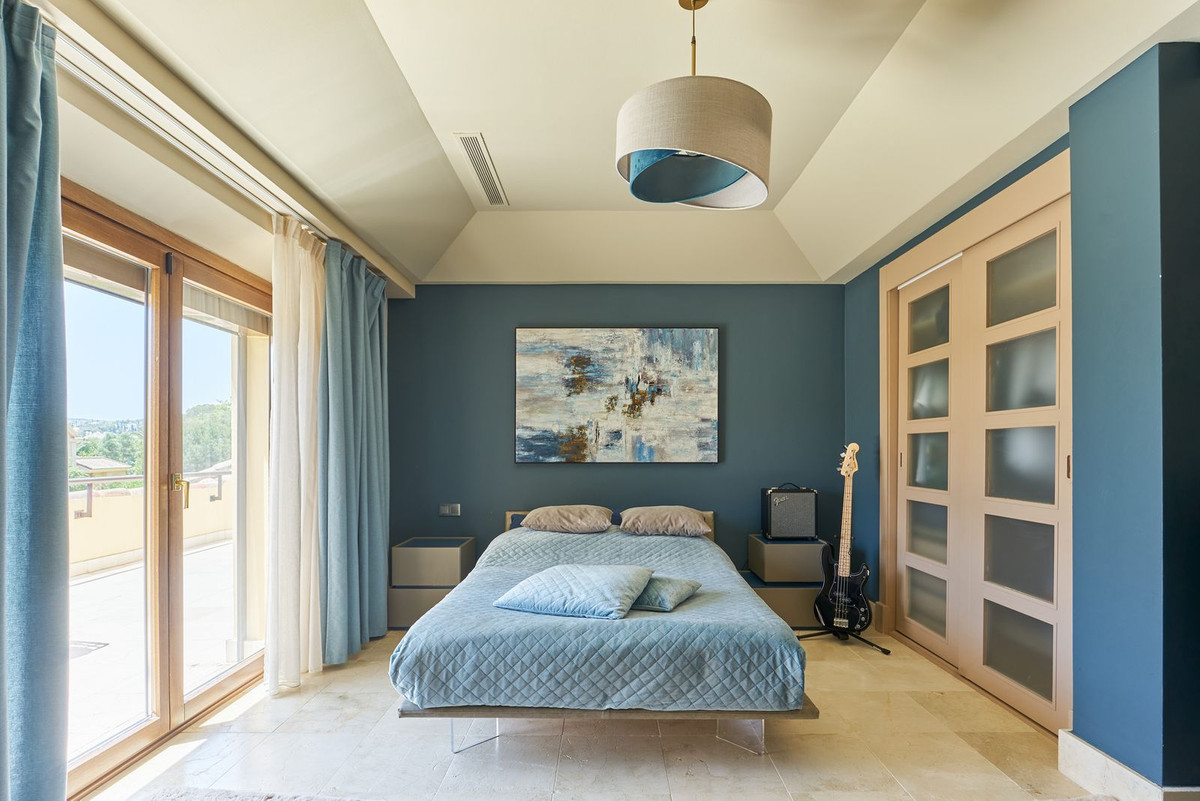 Se vende Ático de 4 dormitorios en Costa Del Sol, Cadiz, España