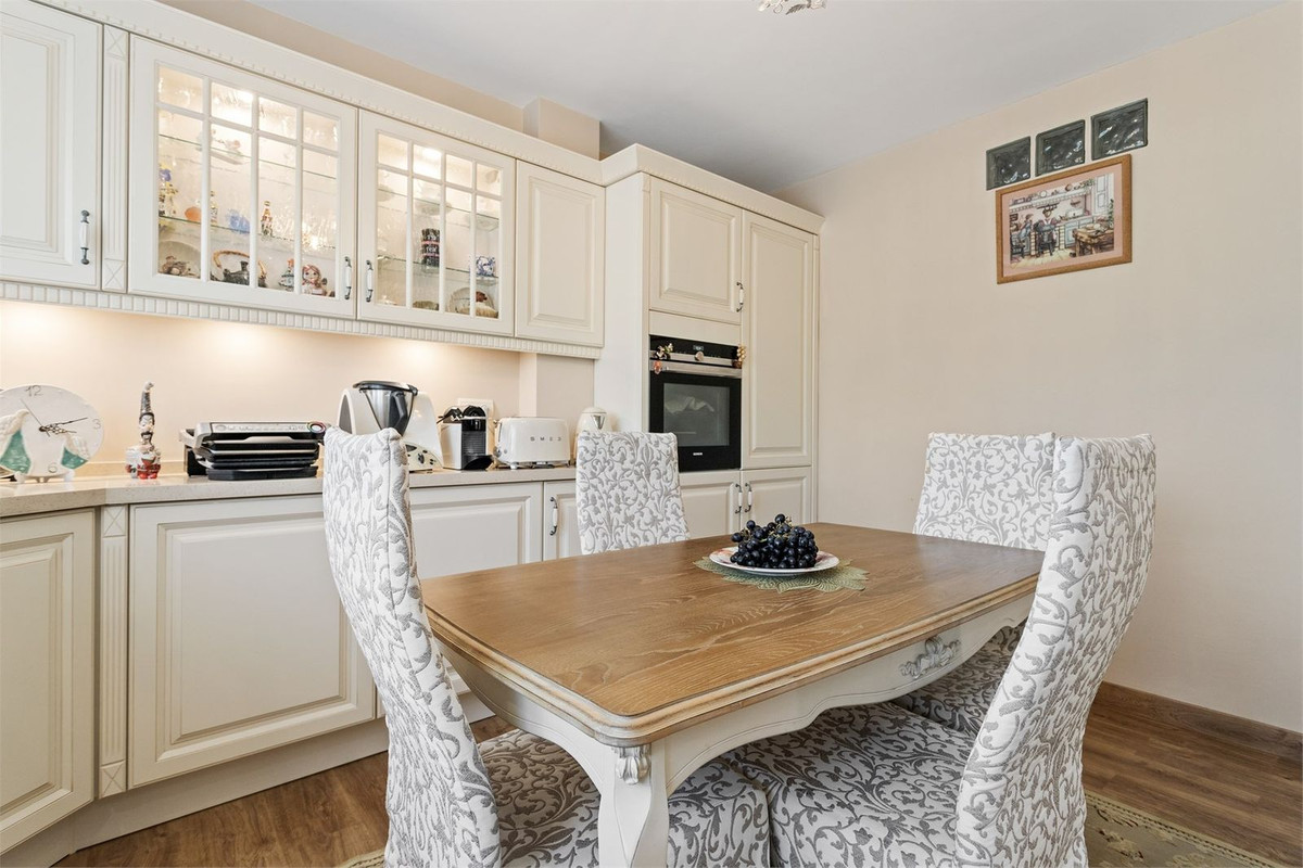 4 Bed Townhouse for sale in Benalmadena Costa Del Sol, Málaga, Spain