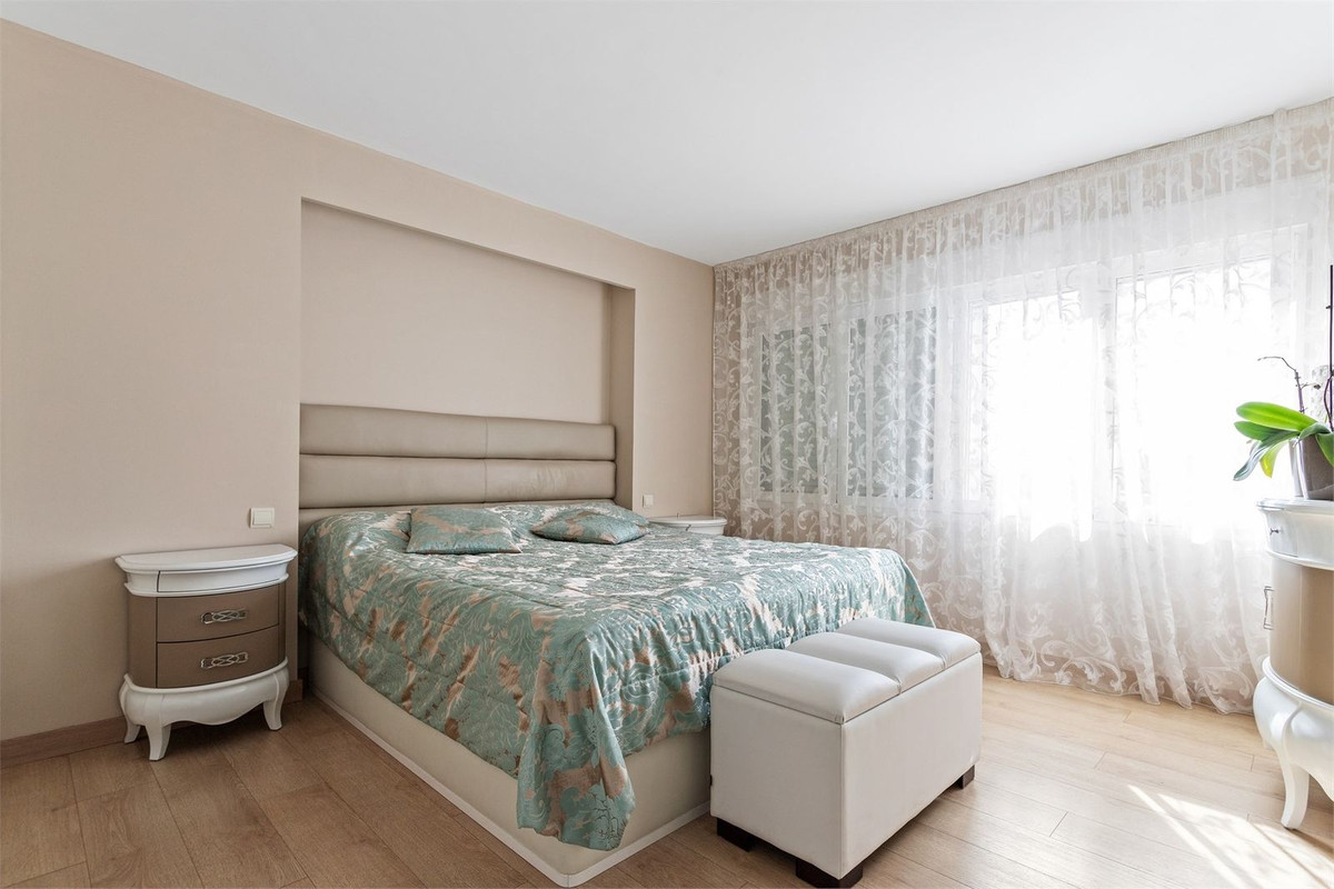 4 Bed Townhouse for sale in Benalmadena Costa Del Sol, Málaga, Spain