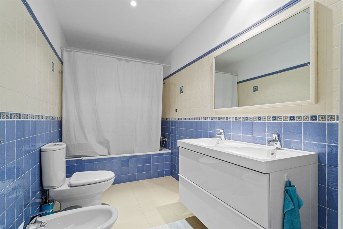 4 Bed Townhouse for sale in Benalmadena Costa Del Sol, Málaga, Spain