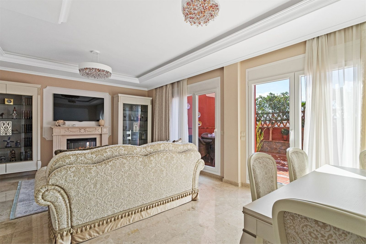 4 Bed Townhouse for sale in Benalmadena Costa Del Sol, Málaga, Spain
