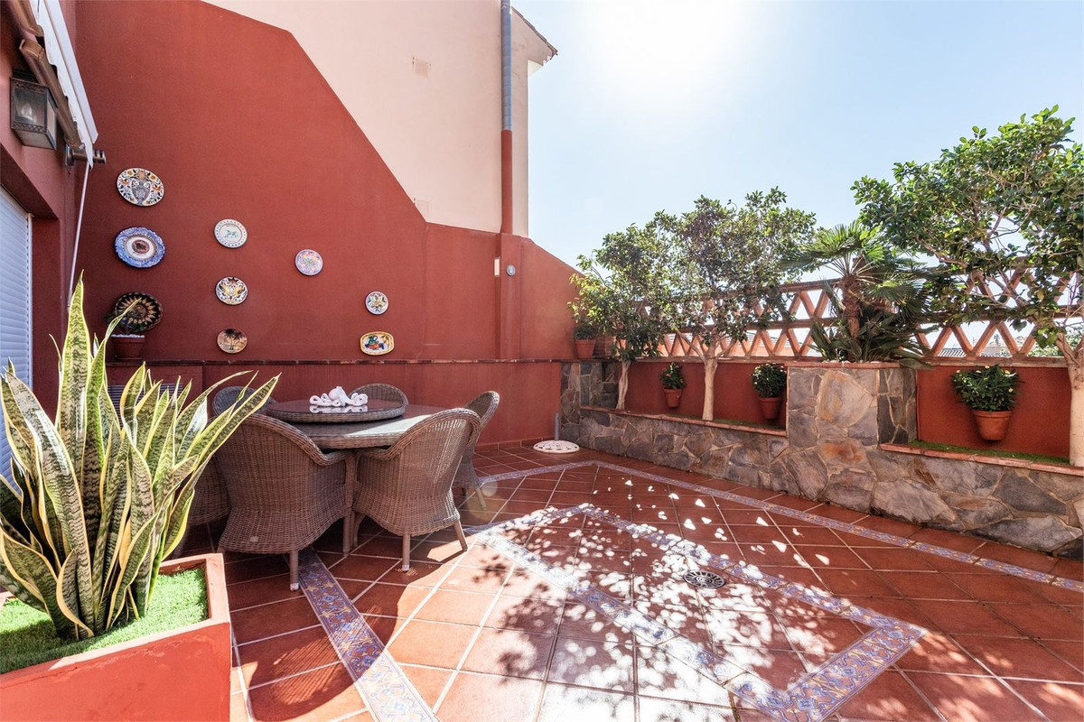 4 Bed Townhouse for sale in Benalmadena Costa Del Sol, Málaga, Spain