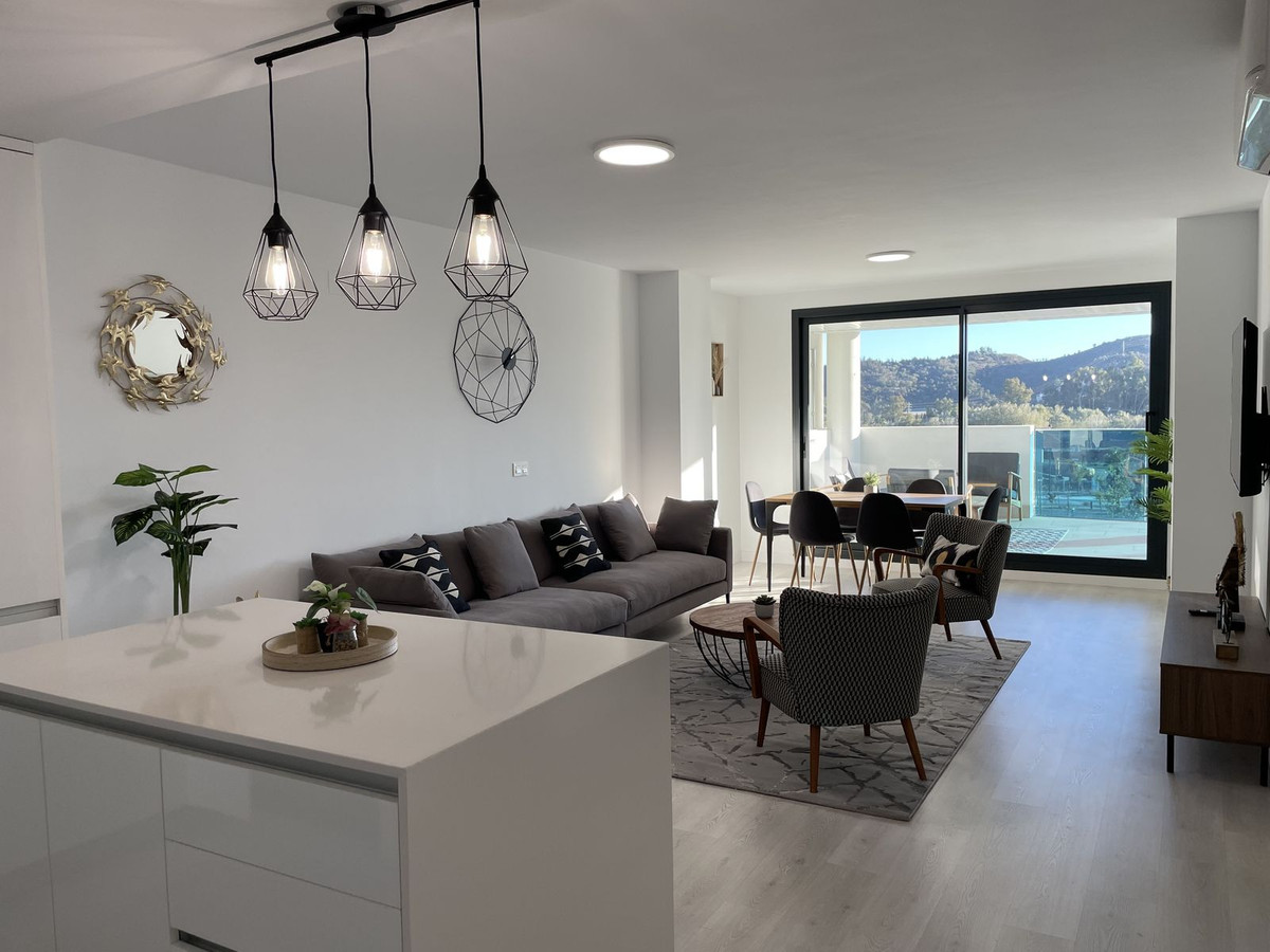 Se vende Apartamento Planta Media de 3 dormitorios en Costa Del Sol, Málaga, España
