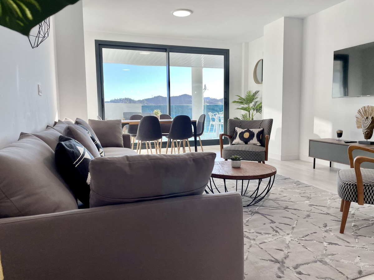 Se vende Apartamento Planta Media de 3 dormitorios en Costa Del Sol, Málaga, España