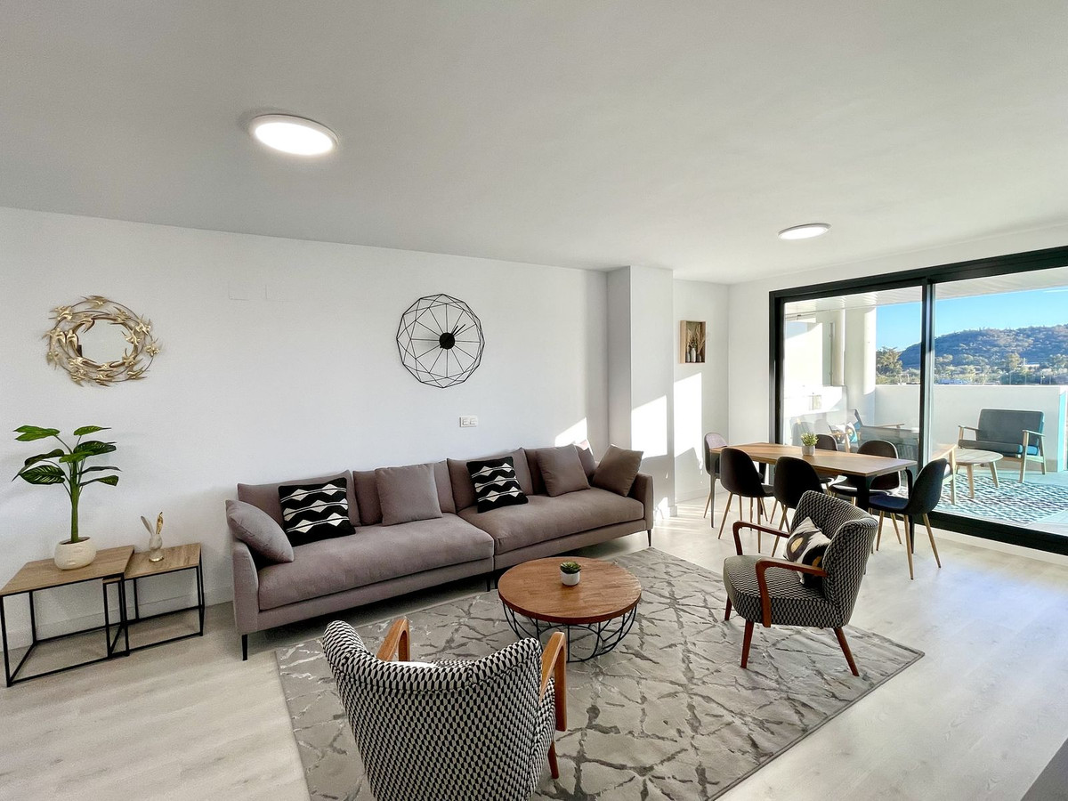 Se vende Apartamento Planta Media de 3 dormitorios en Costa Del Sol, Málaga, España