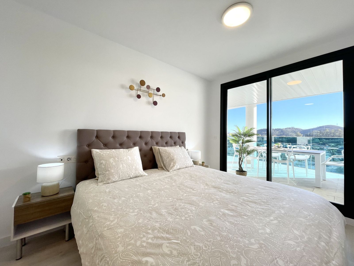 Se vende Apartamento Planta Media de 3 dormitorios en Costa Del Sol, Málaga, España