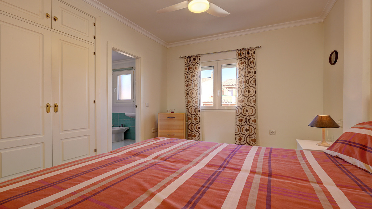 Se vende Apartamento Planta Media de 1 dormitorios en Costa Del Sol, Málaga, España