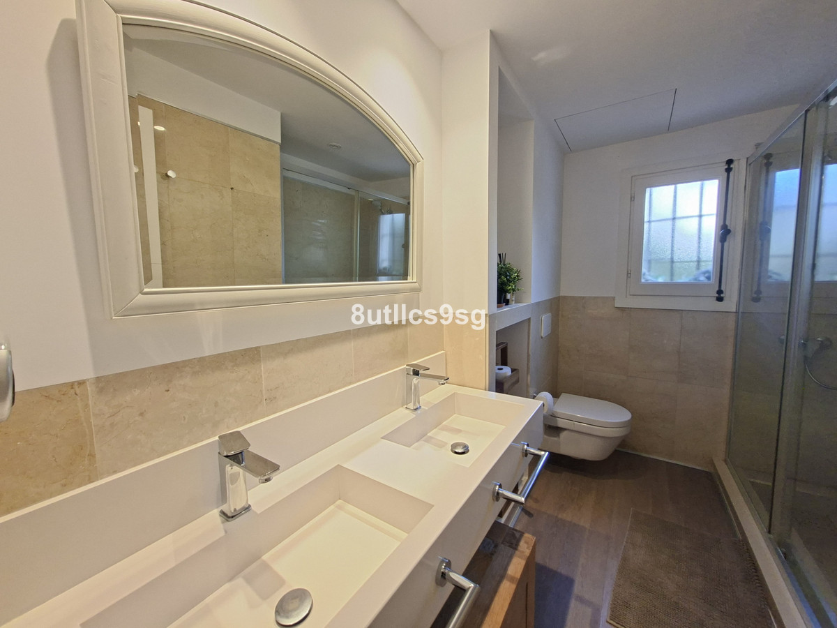 3 Bed Apartment for sale in Nueva Andalucía Costa Del Sol, Málaga, Spain