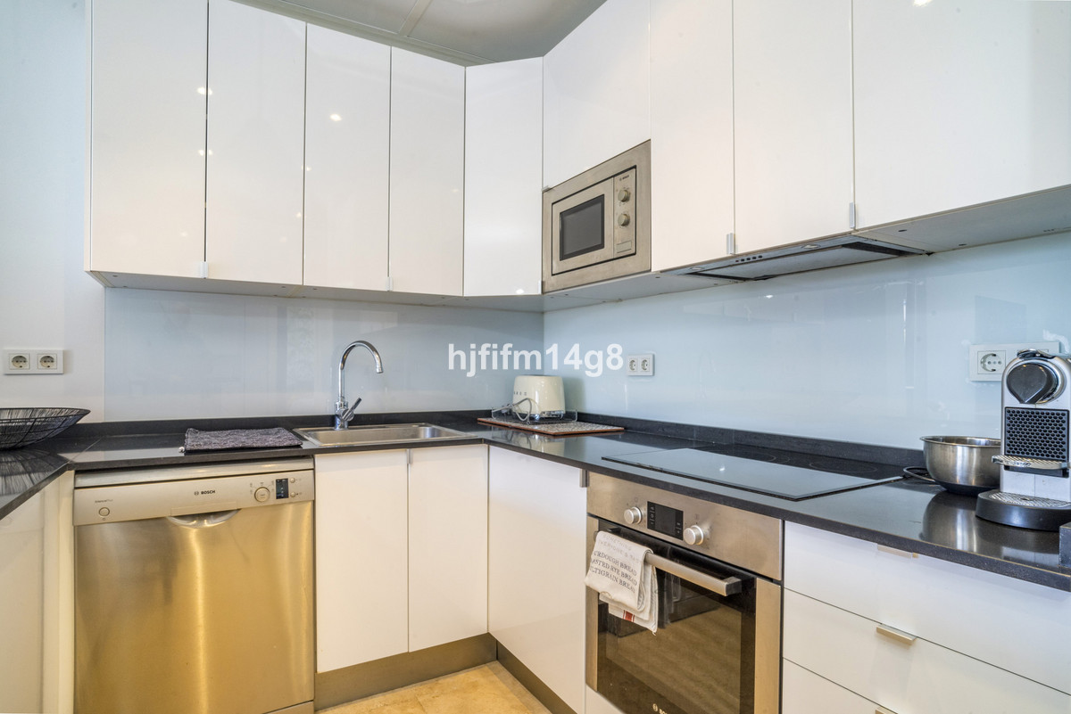 2 Bed Apartment for sale in Puerto Banús Costa Del Sol, Málaga, Spain