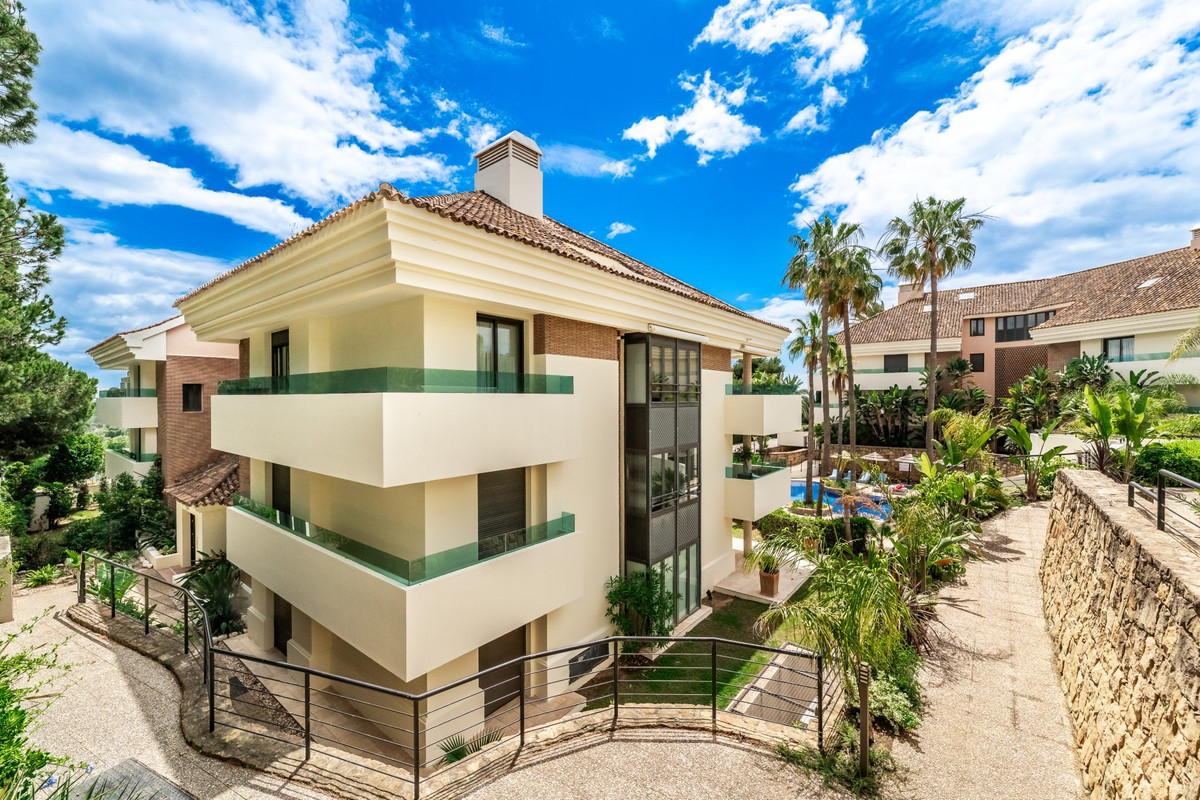 Se vende Apartamento Planta Media de 3 dormitorios en Costa Del Sol, Málaga, España