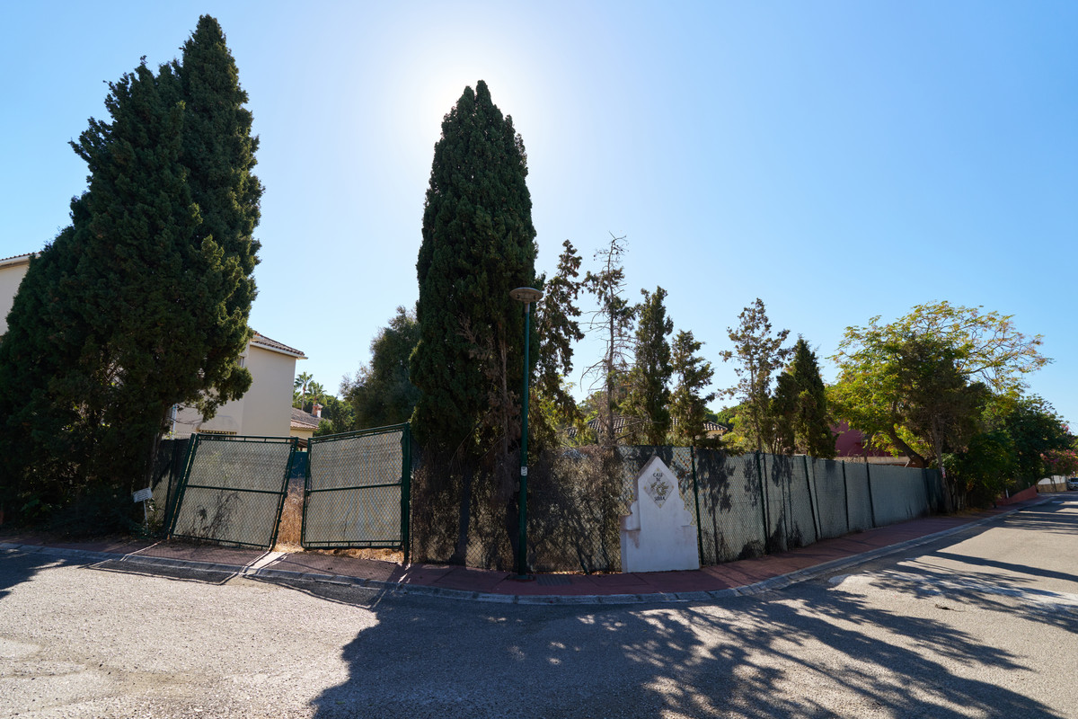 Se vende Terreno Urbano  en Costa Del Sol, Málaga, España