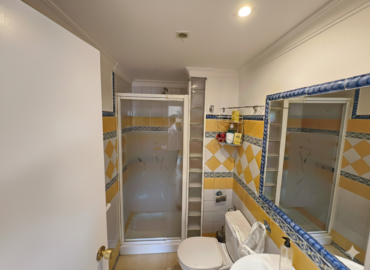Se vende Apartamento Planta Media de 3 dormitorios en Costa Del Sol, Málaga, España