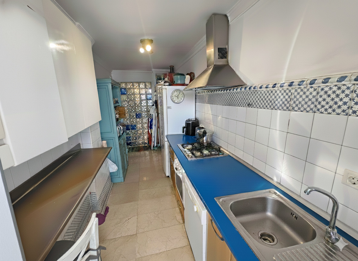 Se vende Apartamento Planta Media de 3 dormitorios en Costa Del Sol, Málaga, España