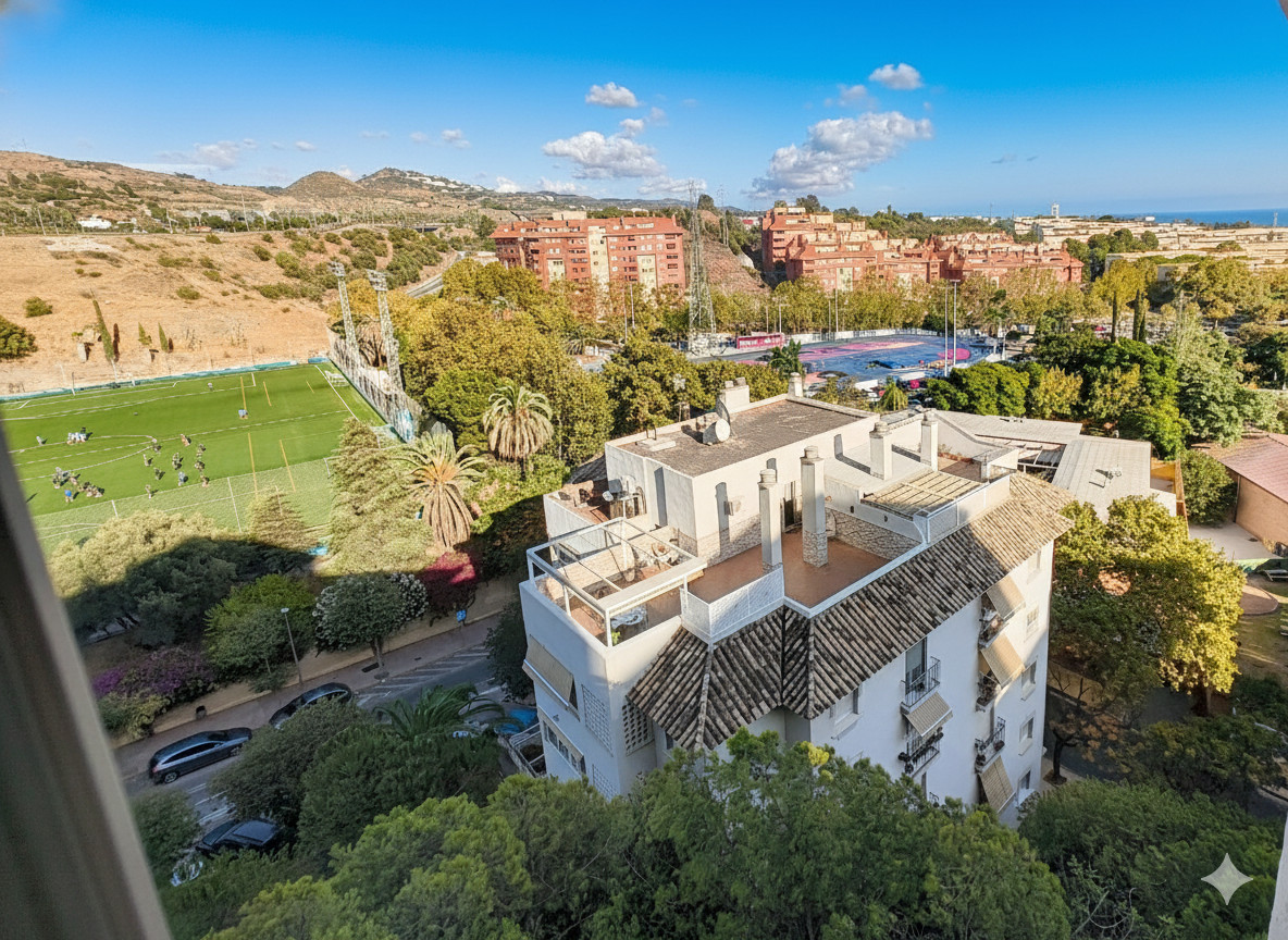 Se vende Apartamento Planta Media de 3 dormitorios en Costa Del Sol, Málaga, España