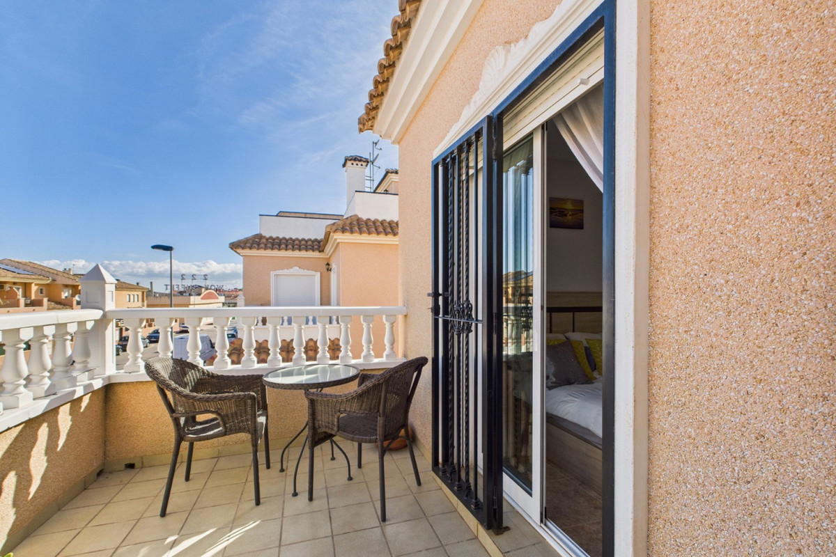 Se vende Adosada de 2 dormitorios en Costa Calida, Murcia, España