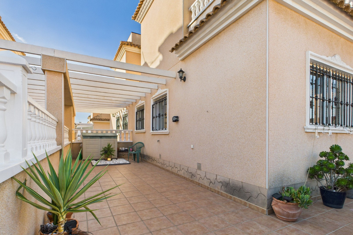 Se vende Adosada de 2 dormitorios en Costa Calida, Murcia, España