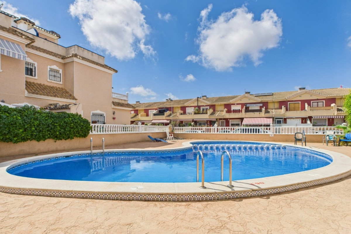 Se vende Adosada de 2 dormitorios en Costa Calida, Murcia, España