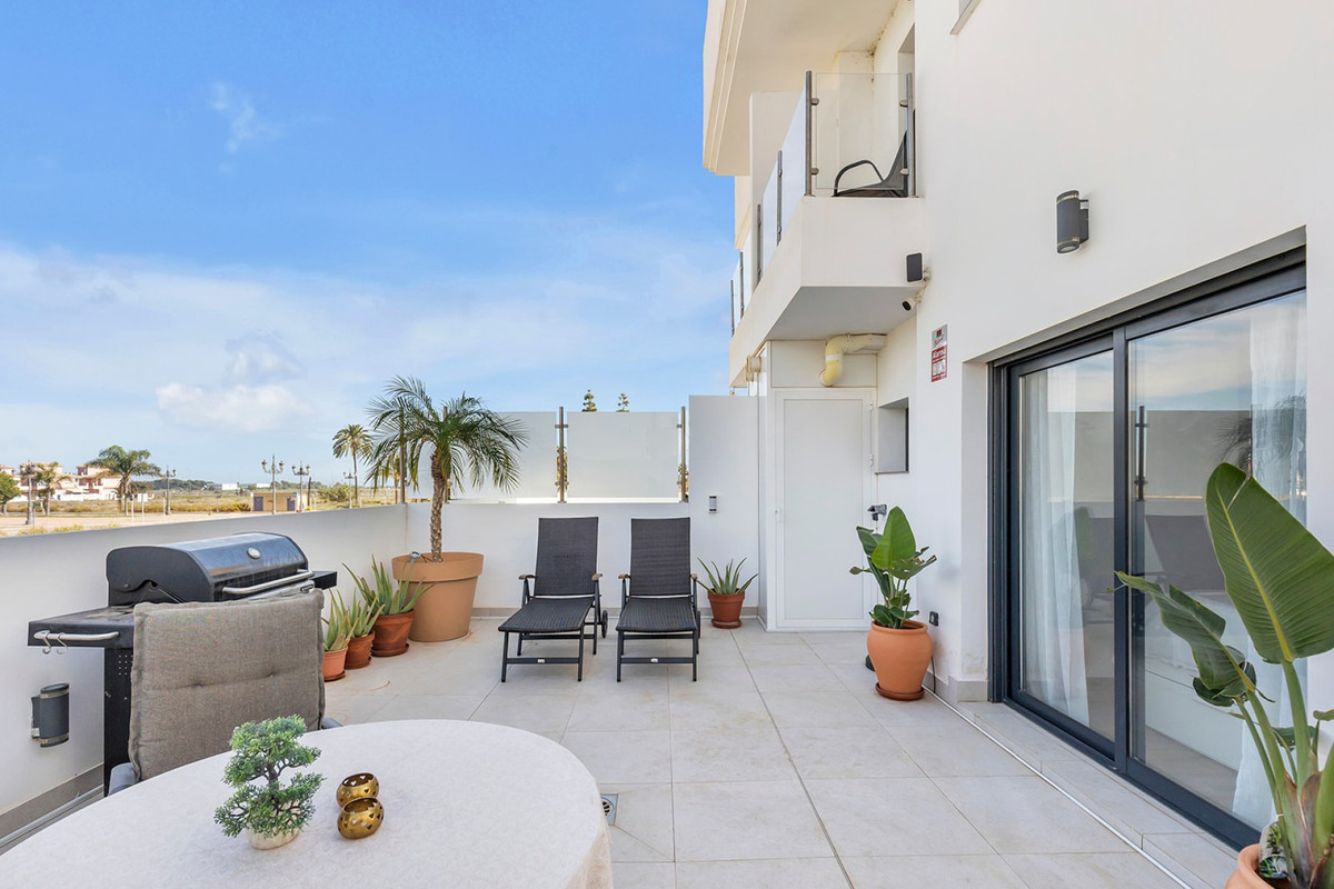 Se vende Apartamento Planta Baja de 2 dormitorios en Costa Calida, Murcia, España