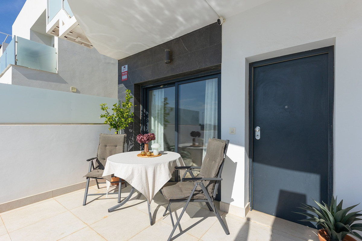 Se vende Apartamento Planta Baja de 2 dormitorios en Costa Calida, Murcia, España