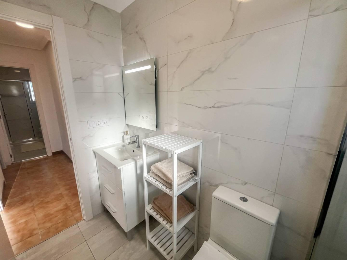 Se vende Ático de 2 dormitorios en Costa Blanca, Alicante, España