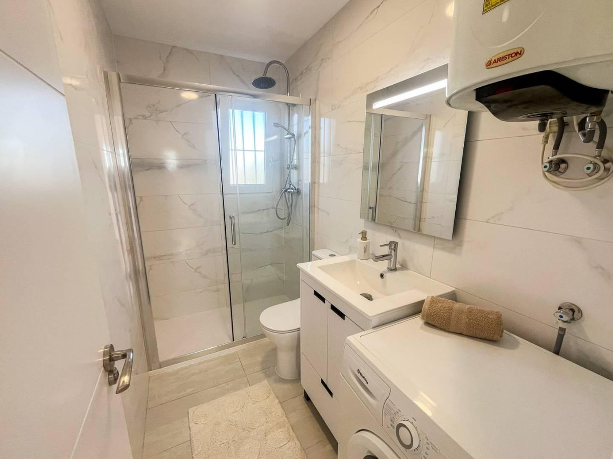 Se vende Ático de 2 dormitorios en Costa Blanca, Alicante, España