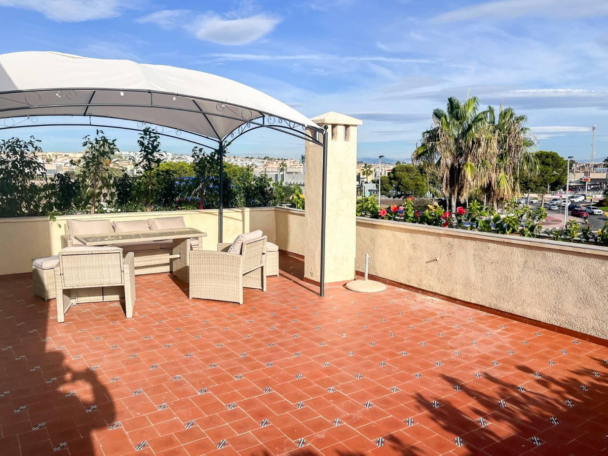 Se vende Ático de 2 dormitorios en Costa Blanca, Alicante, España