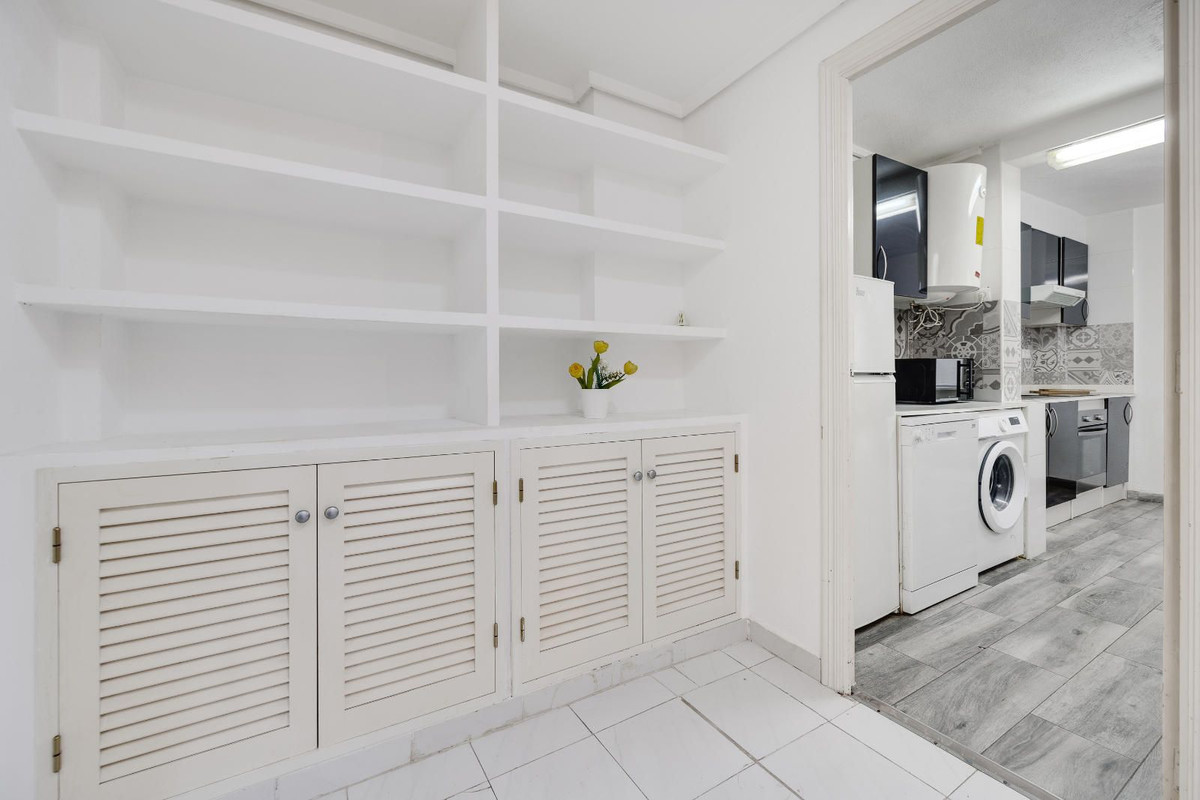 Se vende Apartamento Planta Baja de 2 dormitorios en Costa Blanca, Alicante, España