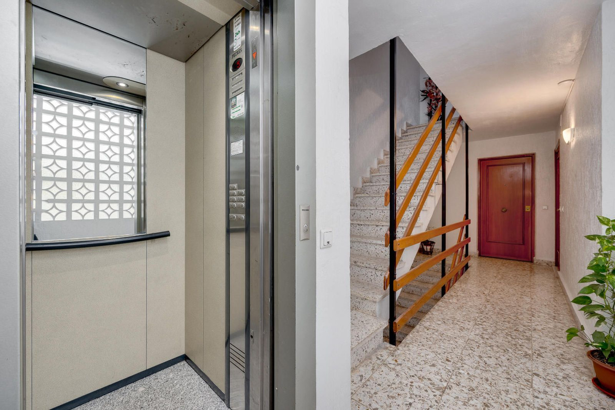 Se vende Apartamento Planta Baja de 2 dormitorios en Costa Blanca, Alicante, España