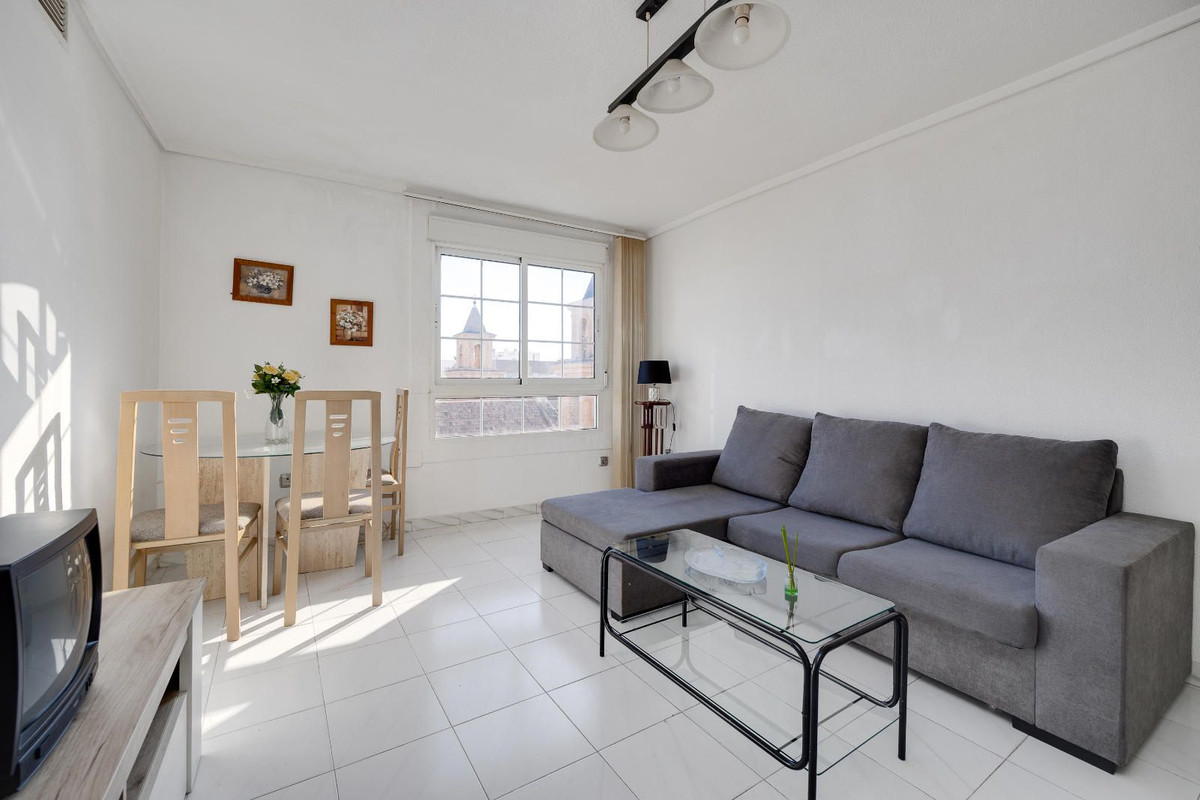 Se vende Apartamento Planta Baja de 2 dormitorios en Costa Blanca, Alicante, España