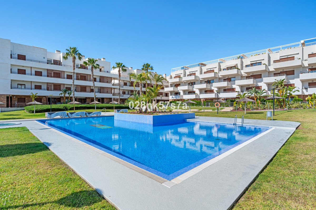 2 Bed Apartment for sale in Lomas De Cabo Roig Costa Blanca, Alicante, Spain