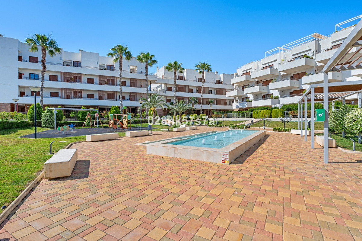 2 Bed Apartment for sale in Lomas De Cabo Roig Costa Blanca, Alicante, Spain