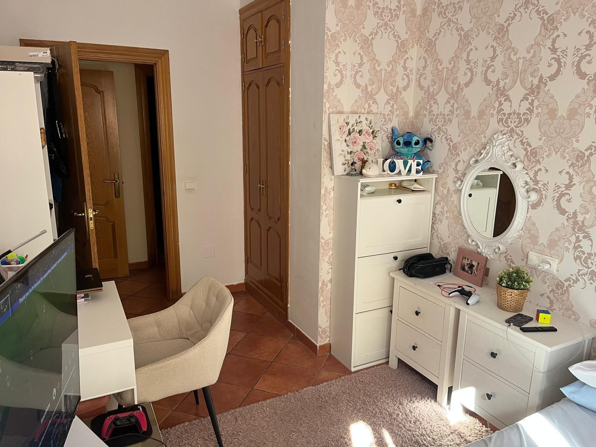4 Bed Apartment for sale in Mijas Costa Costa Del Sol, Málaga, Spain