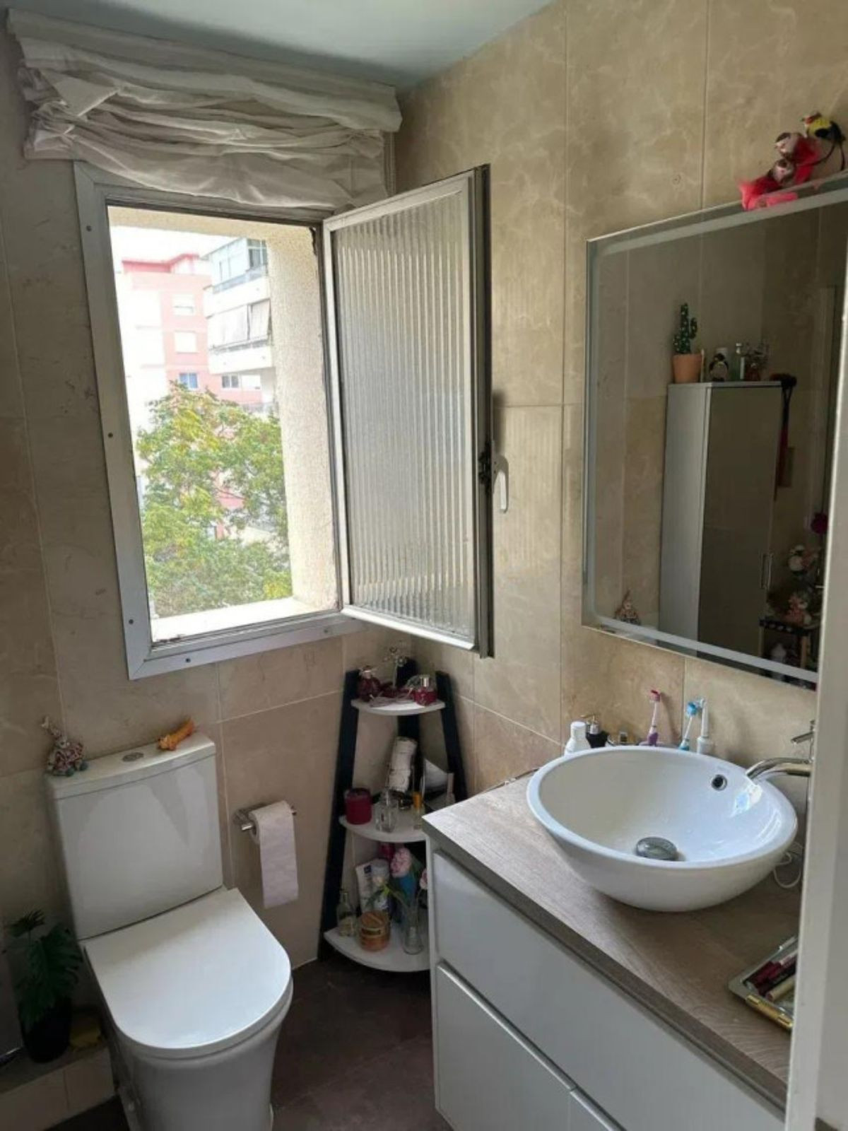 3 Bed Apartment for sale in Marbella Costa Del Sol, Málaga, Spain