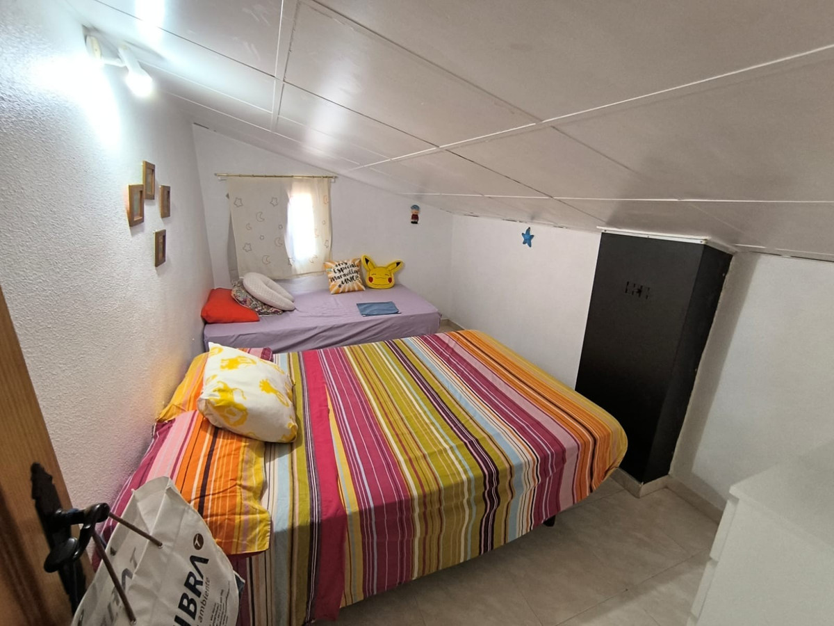 Se vende Villa - Chalet de 6 dormitorios en Costa Calida, Murcia, España