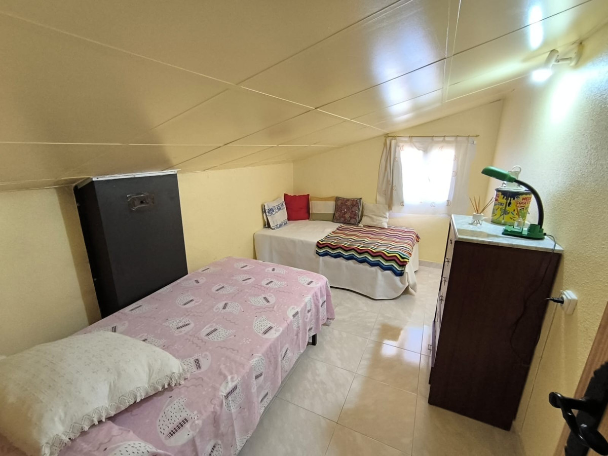 Se vende Villa - Chalet de 6 dormitorios en Costa Calida, Murcia, España