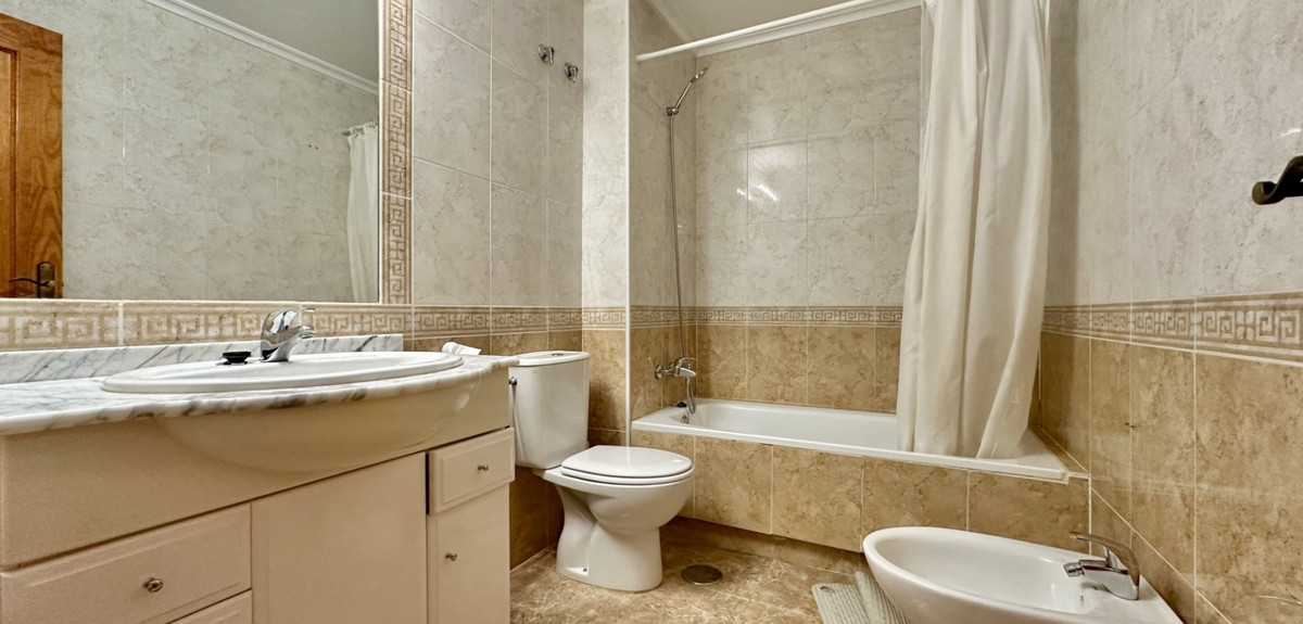 2 Bed Apartment for sale in Cabo Roig Costa Blanca, Alicante, Spain
