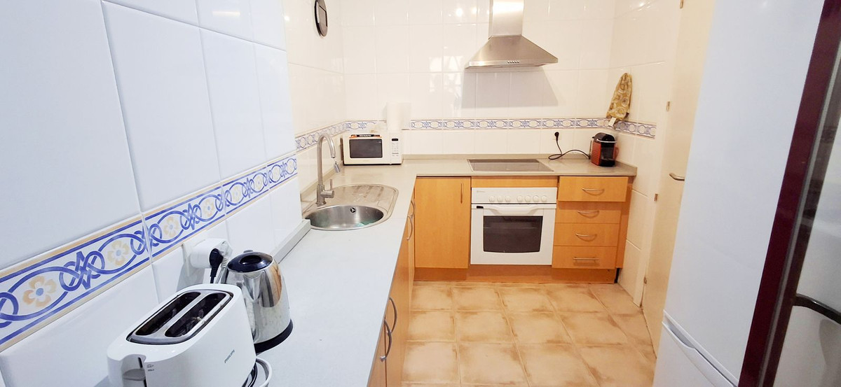 Se vende Apartamento Planta Baja de 2 dormitorios en Costa Del Sol, Málaga, España