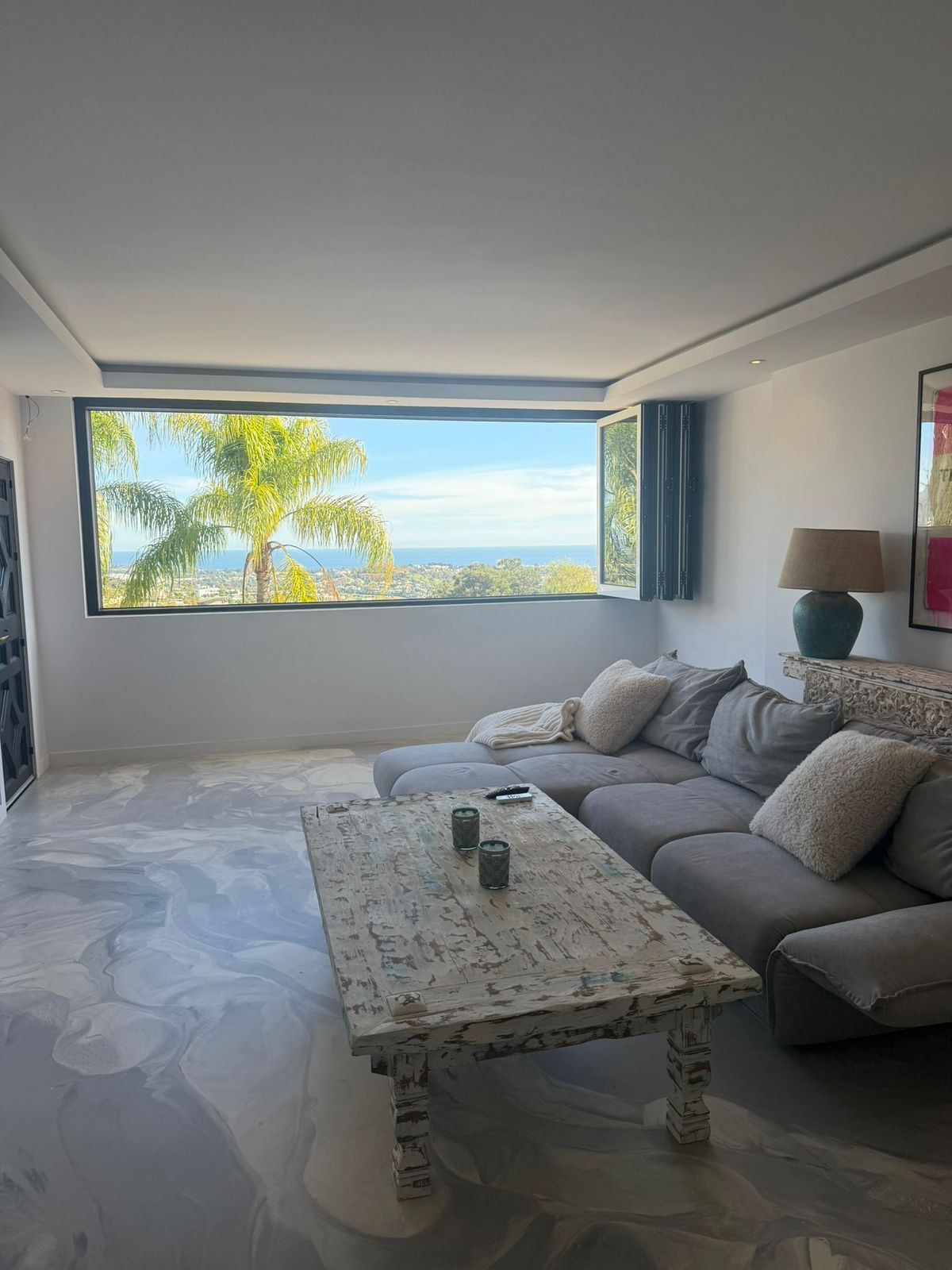 Se vende Apartamento Planta Media de 2 dormitorios en Costa Del Sol, Málaga, España
