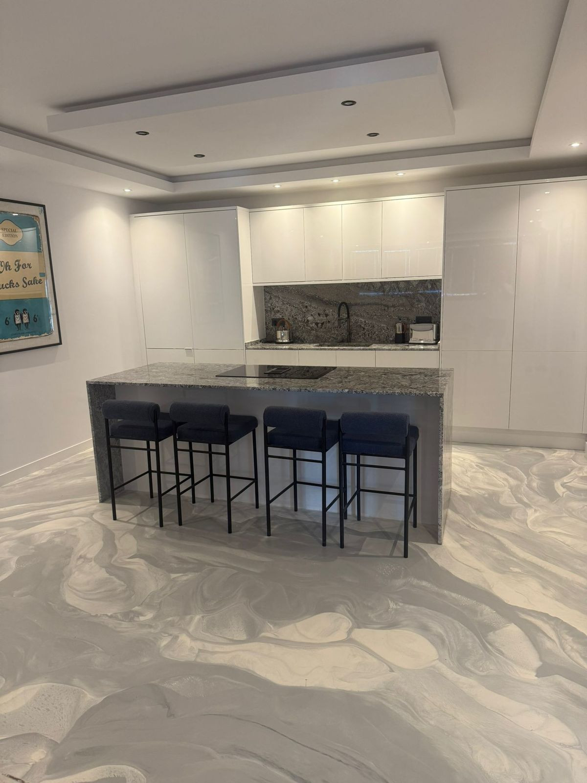 Se vende Apartamento Planta Media de 2 dormitorios en Costa Del Sol, Málaga, España