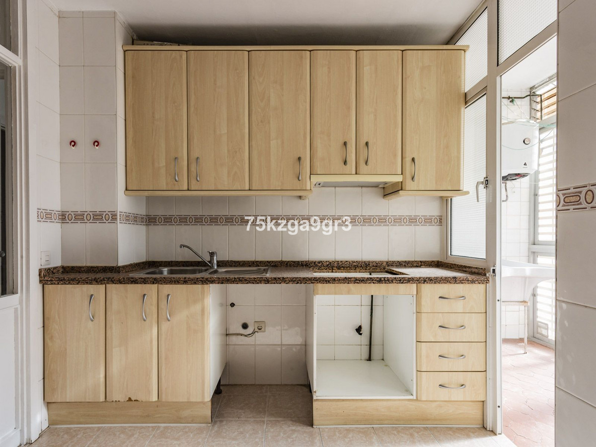 5 Bed Apartment for sale in Málaga Costa Del Sol, Málaga, Spain