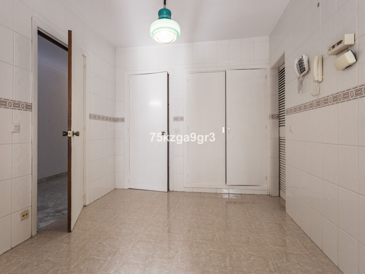 5 Bed Apartment for sale in Málaga Costa Del Sol, Málaga, Spain