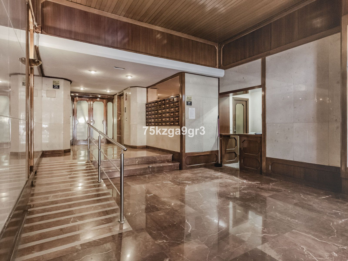 5 Bed Apartment for sale in Málaga Costa Del Sol, Málaga, Spain
