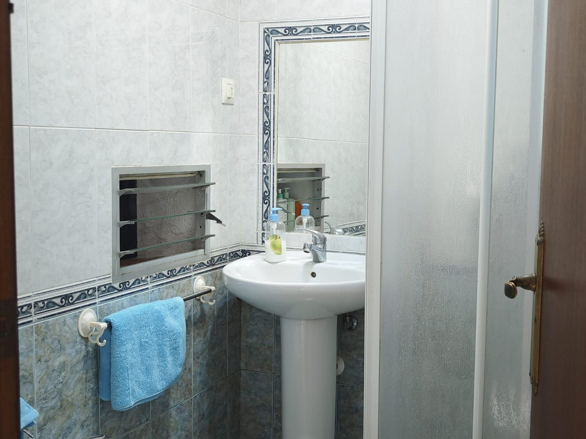 2 Bed Apartment for sale in Manilva Costa Del Sol, Málaga, Spain